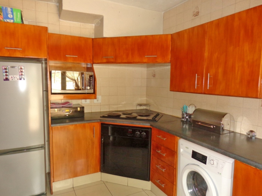 3 Bedroom Property for Sale in Corlett Gardens Gauteng