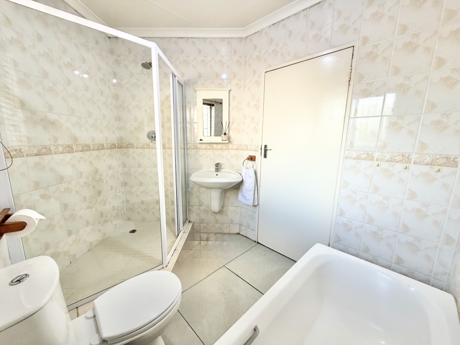 3 Bedroom Property for Sale in Kyalami Gauteng