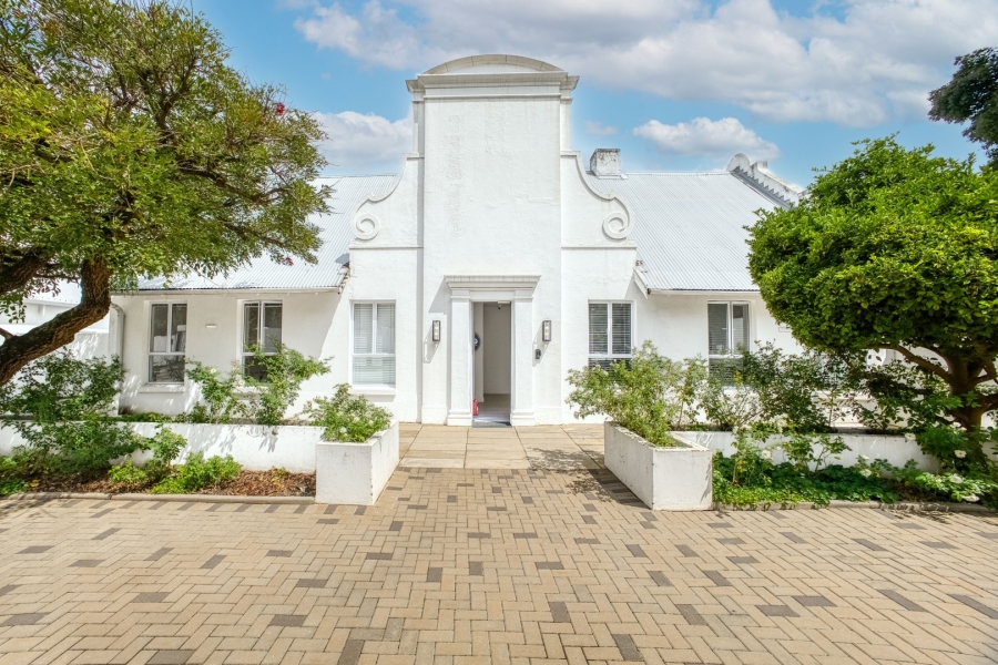 Commercial Property for Sale in Oaklands Gauteng