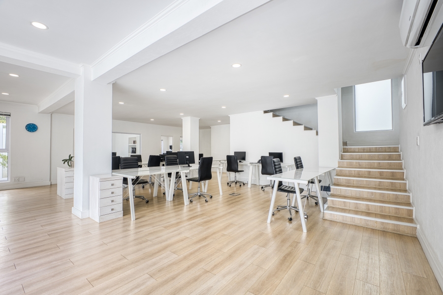 Commercial Property for Sale in Oaklands Gauteng