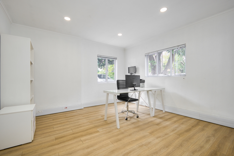 Commercial Property for Sale in Oaklands Gauteng