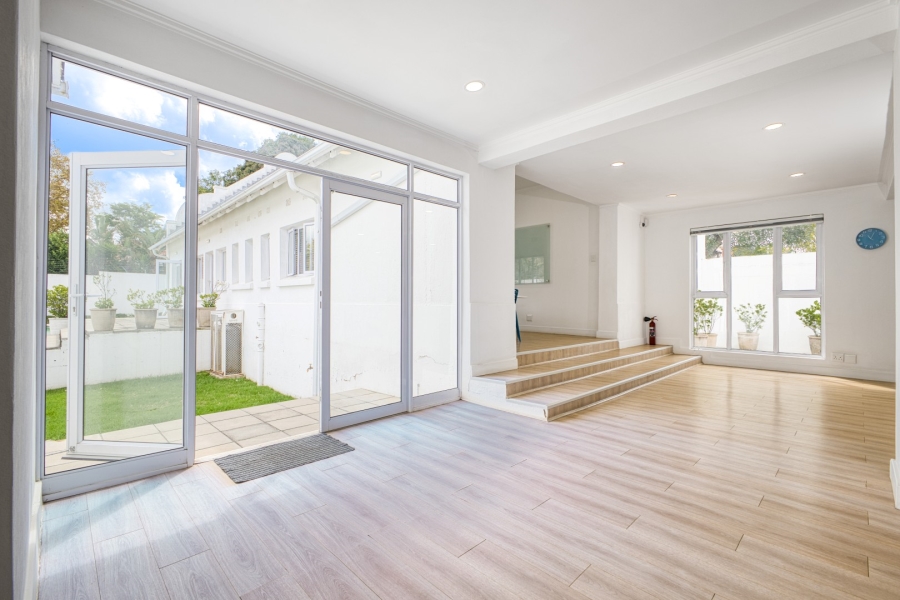 Commercial Property for Sale in Oaklands Gauteng