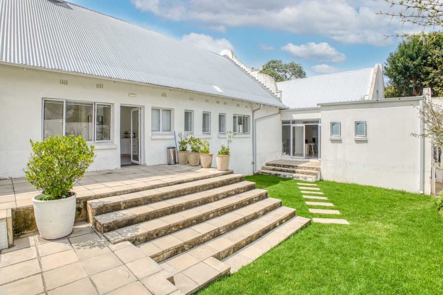 Commercial Property for Sale in Oaklands Gauteng