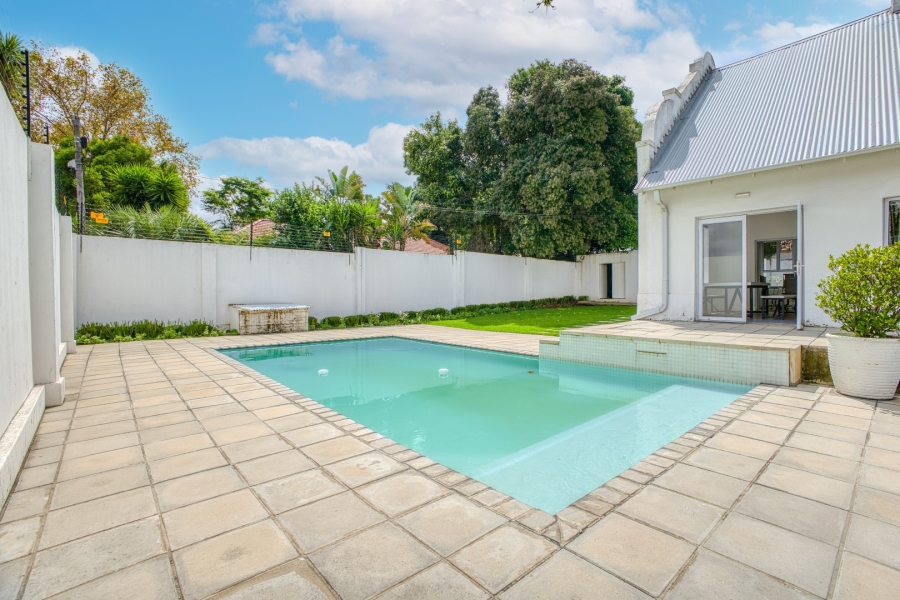 Commercial Property for Sale in Oaklands Gauteng