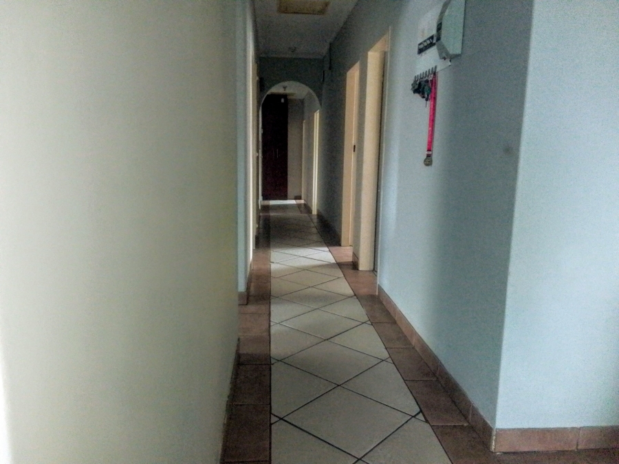 4 Bedroom Property for Sale in Greenhills Gauteng