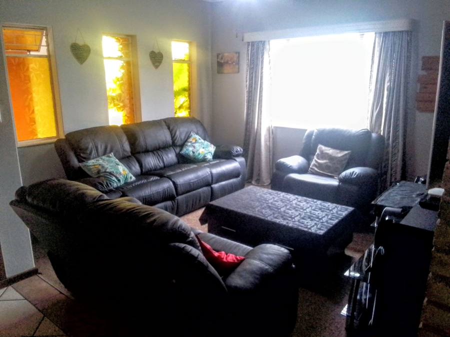 4 Bedroom Property for Sale in Greenhills Gauteng