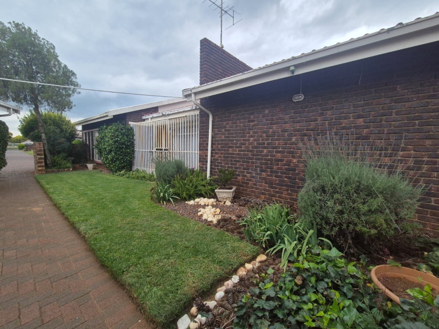 2 Bedroom Property for Sale in Duncanville Gauteng