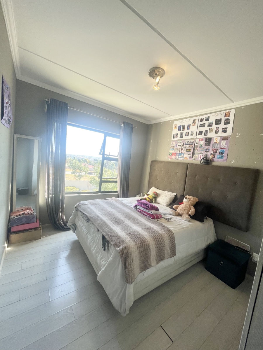 2 Bedroom Property for Sale in Beverley Gauteng