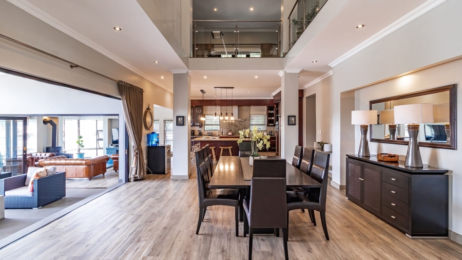 5 Bedroom Property for Sale in Greenstone Hill Gauteng