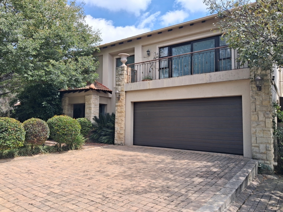 3 Bedroom Property for Sale in Greenstone Hill Gauteng