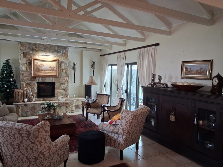 3 Bedroom Property for Sale in Greenstone Hill Gauteng