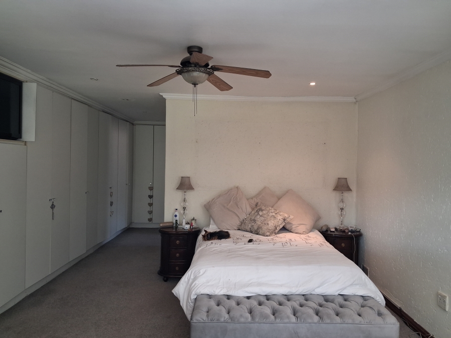 3 Bedroom Property for Sale in Greenstone Hill Gauteng