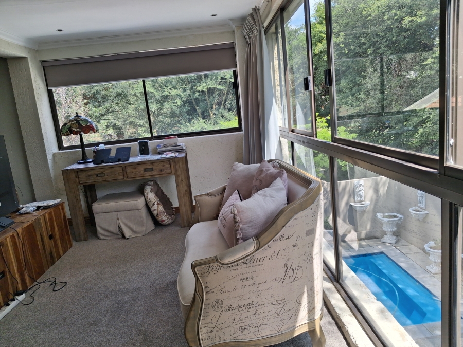 3 Bedroom Property for Sale in Greenstone Hill Gauteng