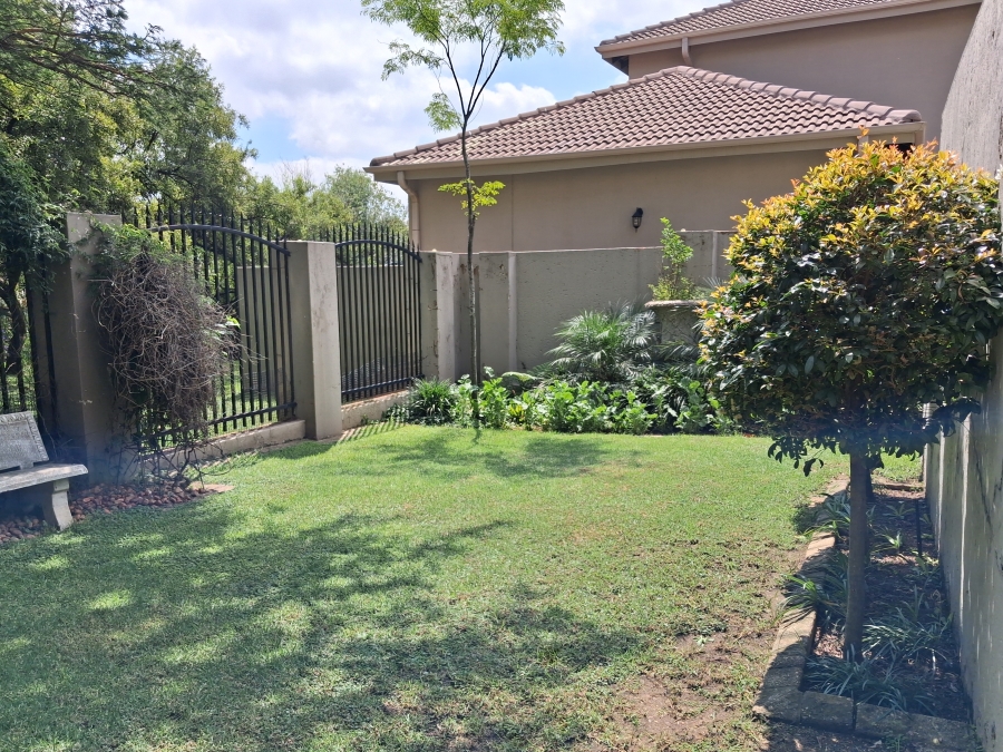 3 Bedroom Property for Sale in Greenstone Hill Gauteng