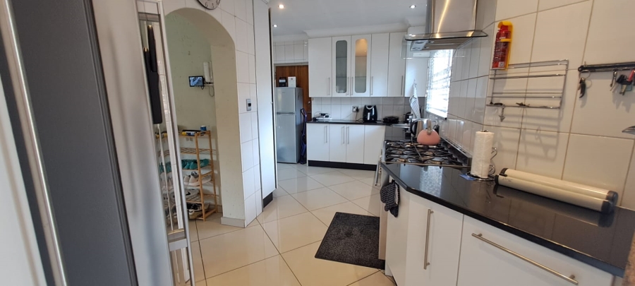 3 Bedroom Property for Sale in Sunward Park Gauteng