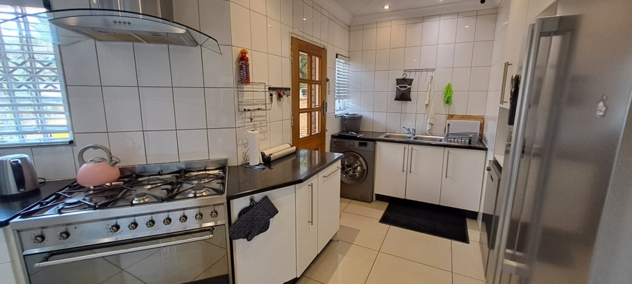 3 Bedroom Property for Sale in Sunward Park Gauteng