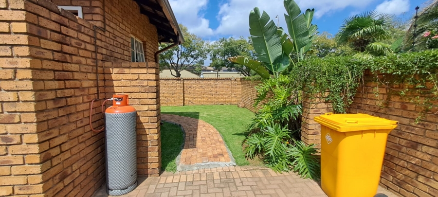 3 Bedroom Property for Sale in Sunward Park Gauteng