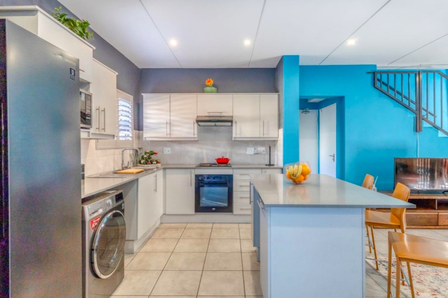 To Let 3 Bedroom Property for Rent in Bromhof Gauteng