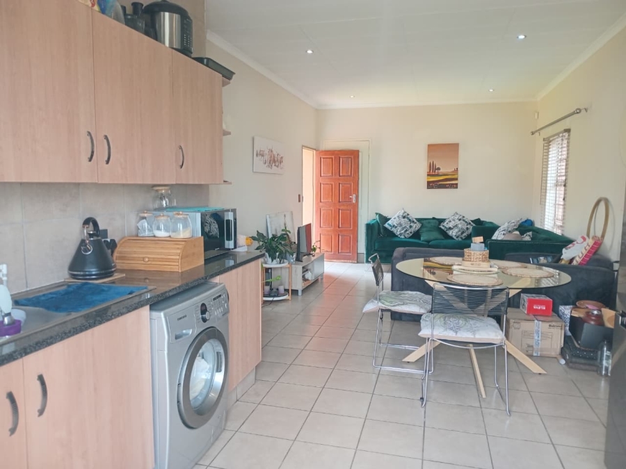 3 Bedroom Property for Sale in Thatch Hill Estate Gauteng