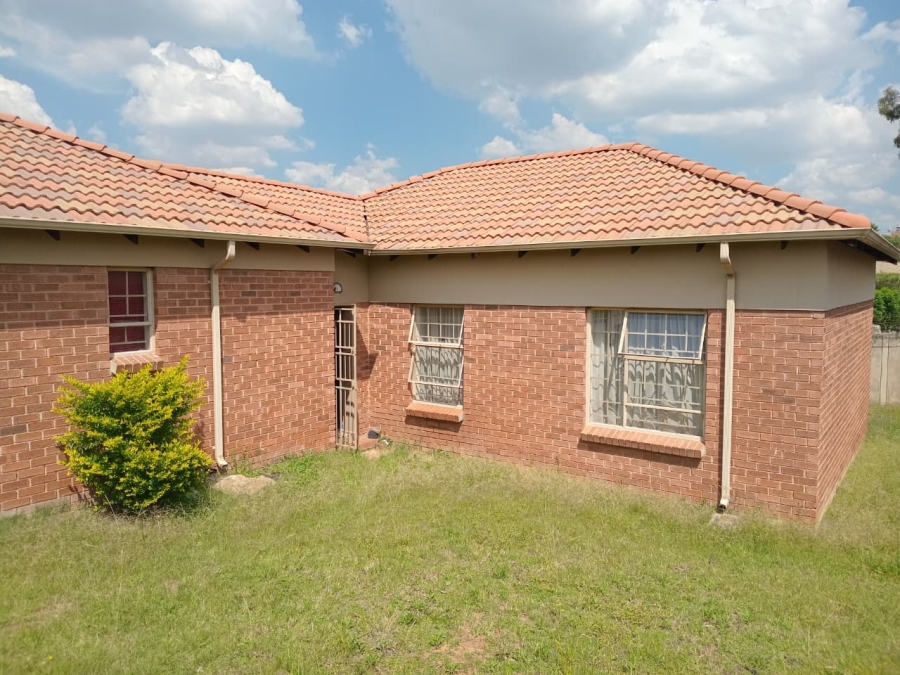 3 Bedroom Property for Sale in Thatch Hill Estate Gauteng