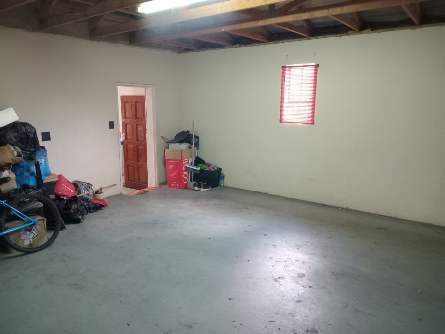 3 Bedroom Property for Sale in Thatch Hill Estate Gauteng