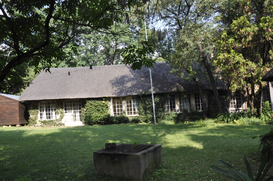 4 Bedroom Property for Sale in Buccleuch Gauteng