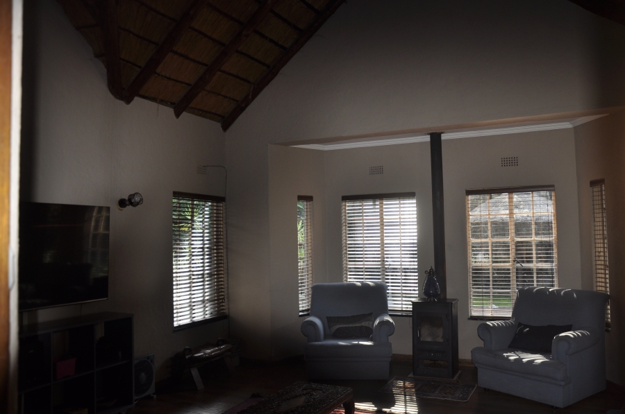 4 Bedroom Property for Sale in Buccleuch Gauteng