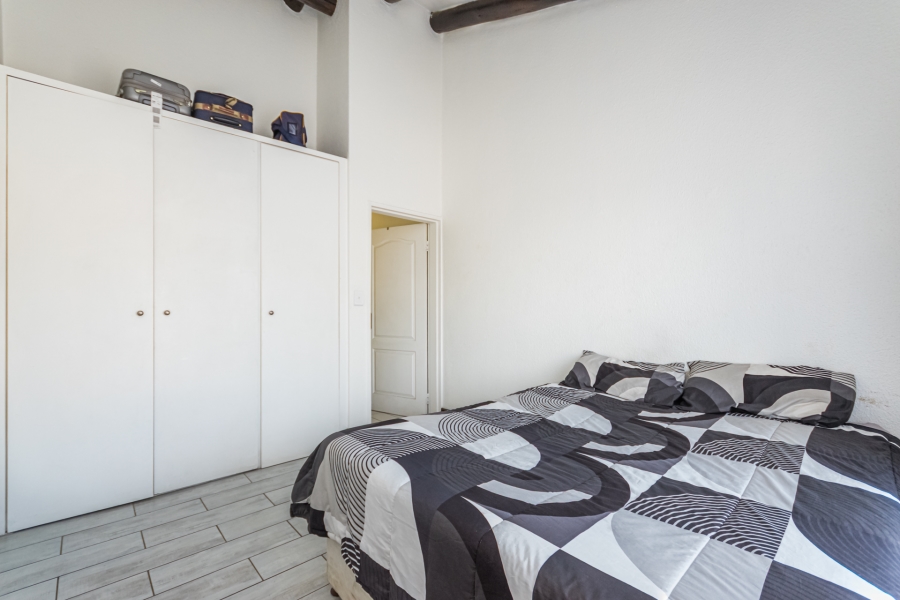 2 Bedroom Property for Sale in Lonehill Gauteng