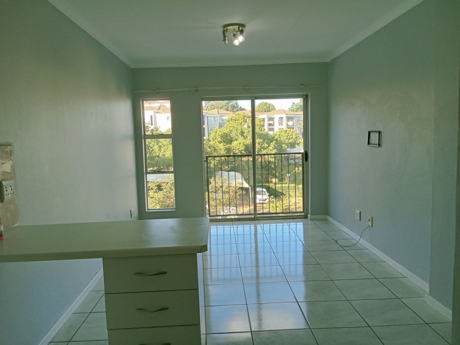 To Let 2 Bedroom Property for Rent in Northcliff Gauteng