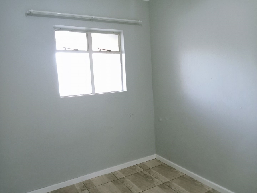 To Let 2 Bedroom Property for Rent in Northcliff Gauteng