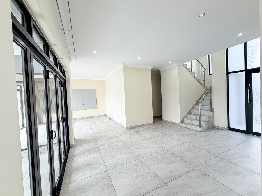 5 Bedroom Property for Sale in Six Fountains Residential Estate Gauteng