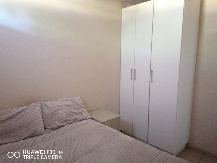 To Let 2 Bedroom Property for Rent in Die Wilgers Gauteng