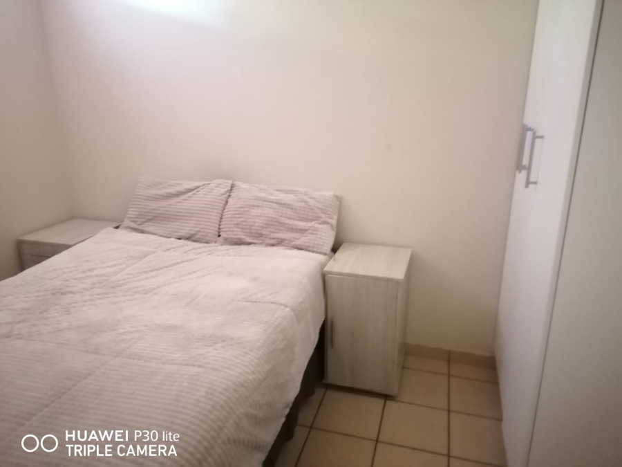 To Let 2 Bedroom Property for Rent in Die Wilgers Gauteng