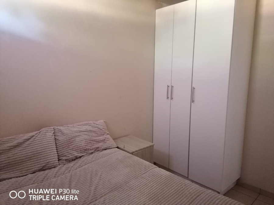 To Let 2 Bedroom Property for Rent in Die Wilgers Gauteng
