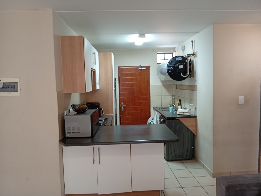 2 Bedroom Property for Sale in Die Wilgers Gauteng
