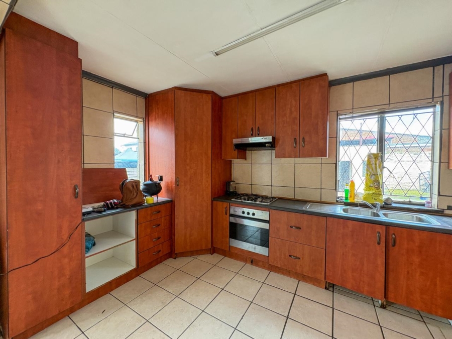 2 Bedroom Property for Sale in Brakpan Central Gauteng