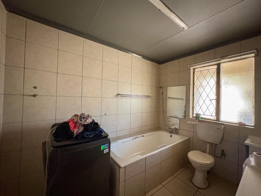 2 Bedroom Property for Sale in Brakpan Central Gauteng