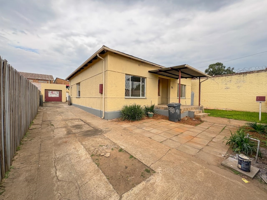 To Let 2 Bedroom Property for Rent in Brakpan Central Gauteng