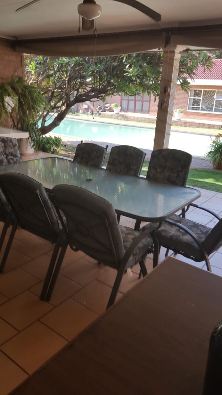 Commercial Property for Sale in Knoppieslaagte Gauteng