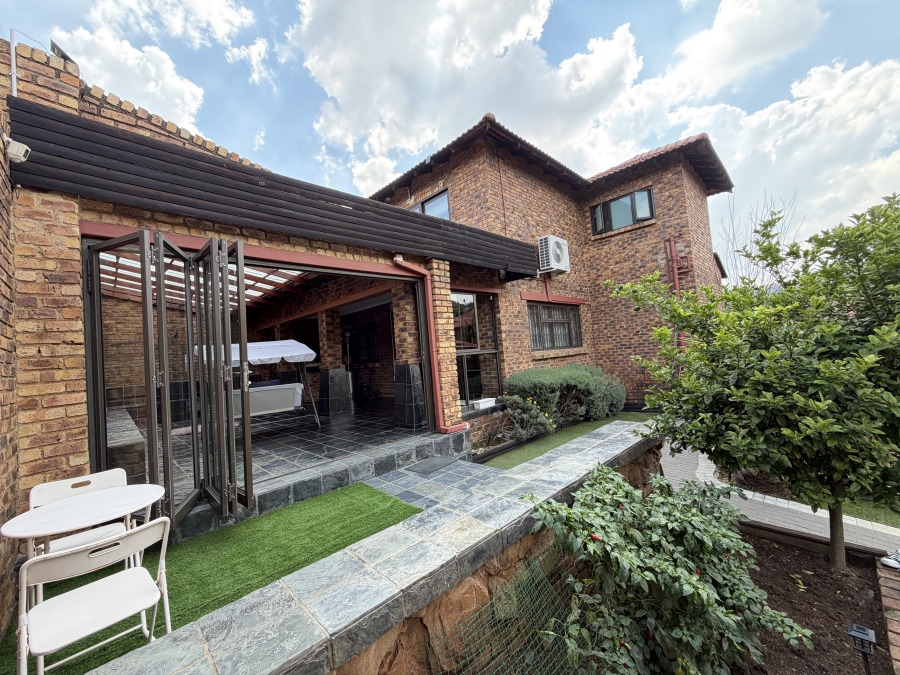 3 Bedroom Property for Sale in Winchester Hills Gauteng