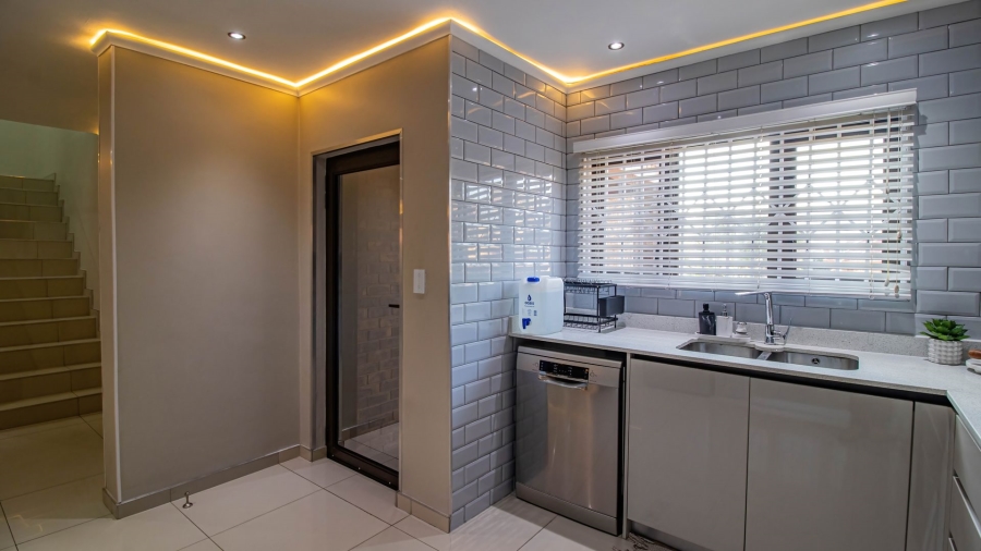 3 Bedroom Property for Sale in Winchester Hills Gauteng
