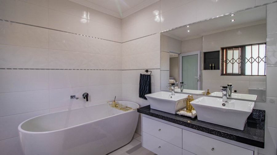3 Bedroom Property for Sale in Winchester Hills Gauteng