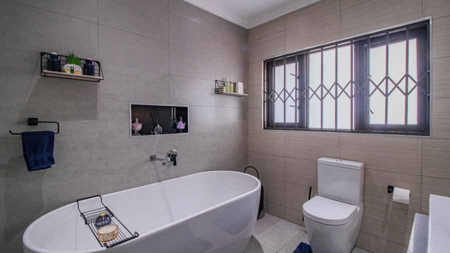 3 Bedroom Property for Sale in Winchester Hills Gauteng