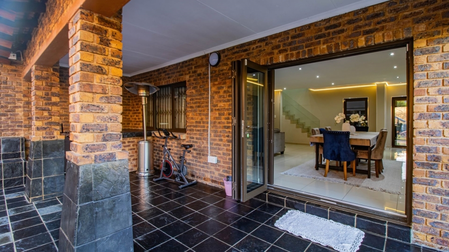 3 Bedroom Property for Sale in Winchester Hills Gauteng