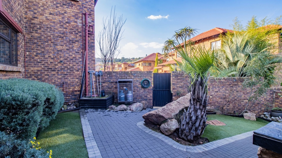 3 Bedroom Property for Sale in Winchester Hills Gauteng