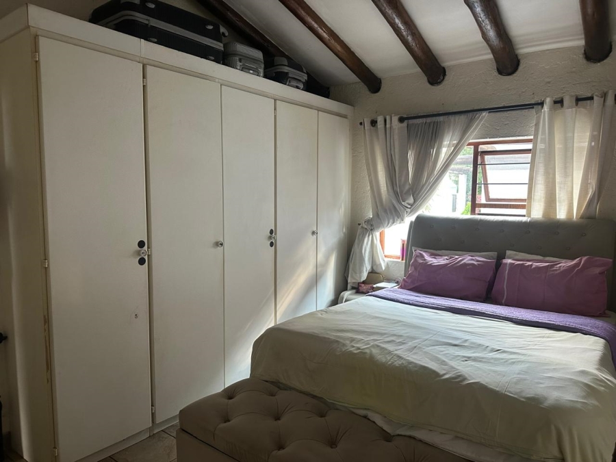 To Let 2 Bedroom Property for Rent in Paulshof Gauteng