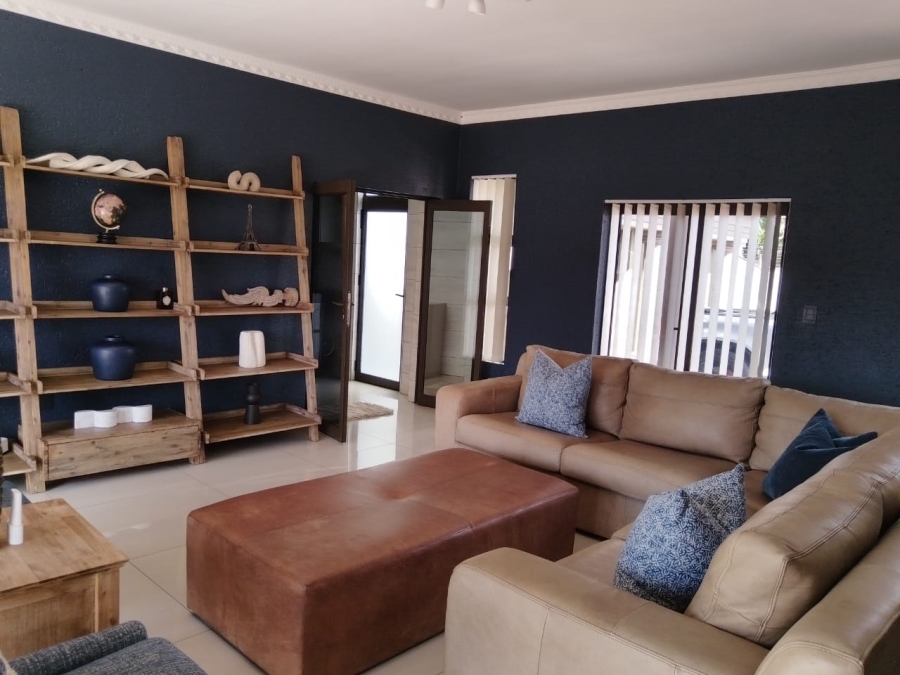 4 Bedroom Property for Sale in Crystal Park Gauteng