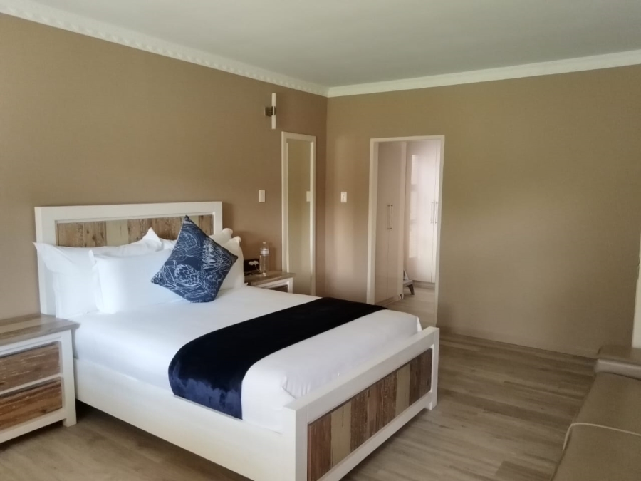 4 Bedroom Property for Sale in Crystal Park Gauteng