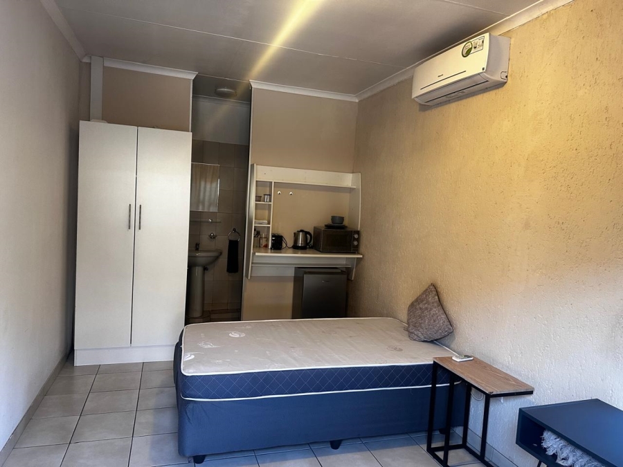 3 Bedroom Property for Sale in Sunward Park Gauteng