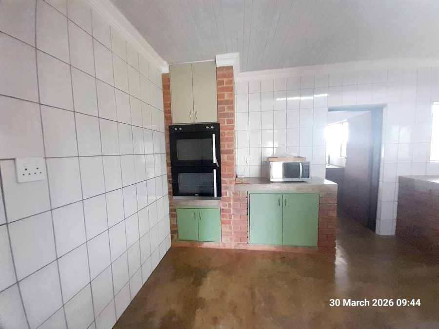 4 Bedroom Property for Sale in Pretoria North Gauteng